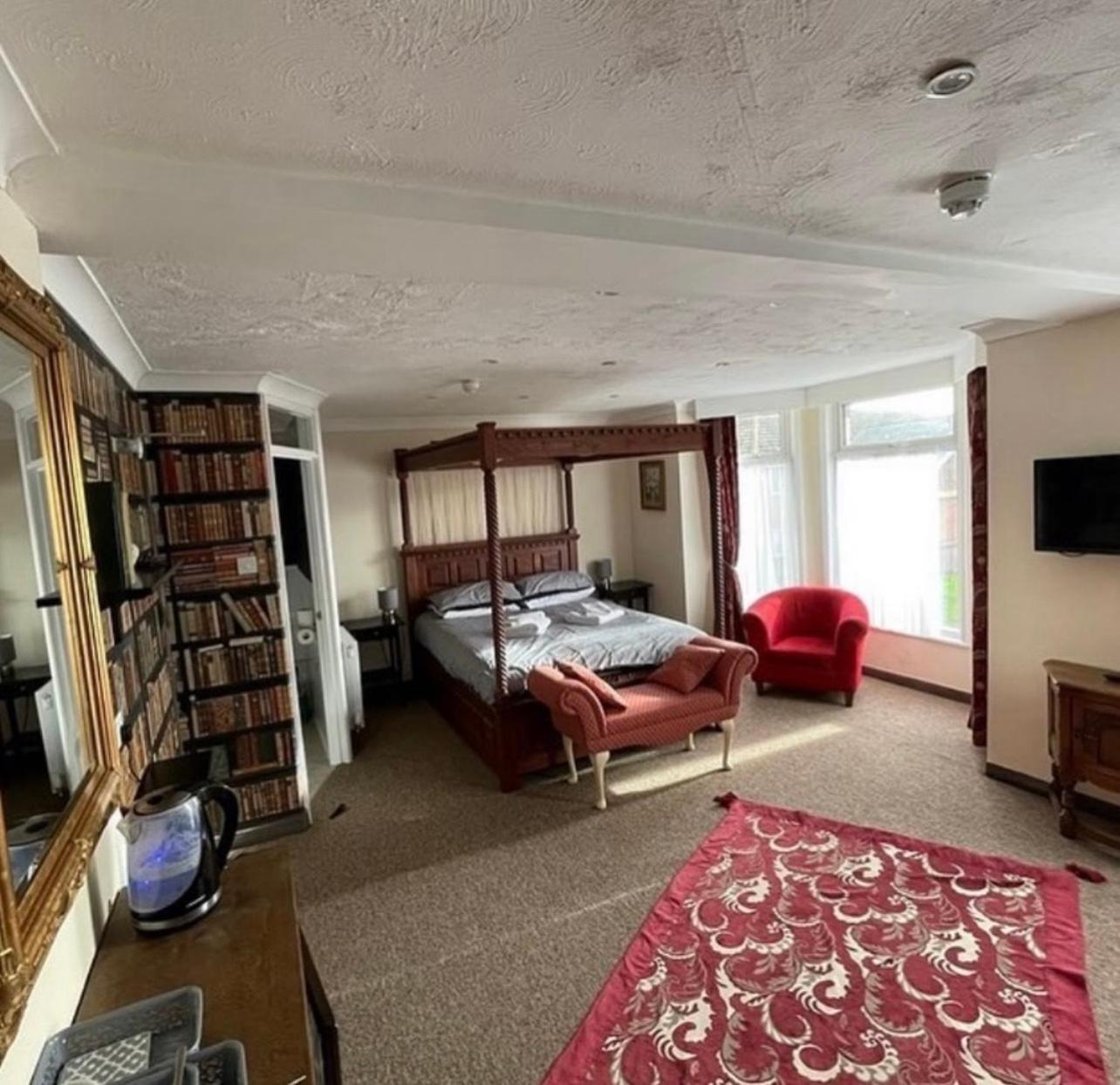 Hotel Of Wizardry Great Yarmouth Dış mekan fotoğraf